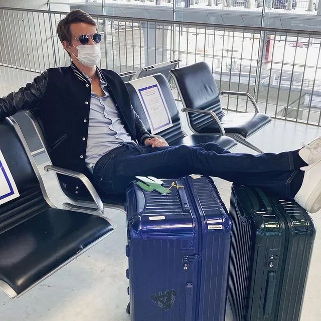 时尚情侣装品牌排行榜-知名品牌情侣装(图18) 十大情侣装品牌_知名品牌情侣装_时尚情侣装品牌排行榜