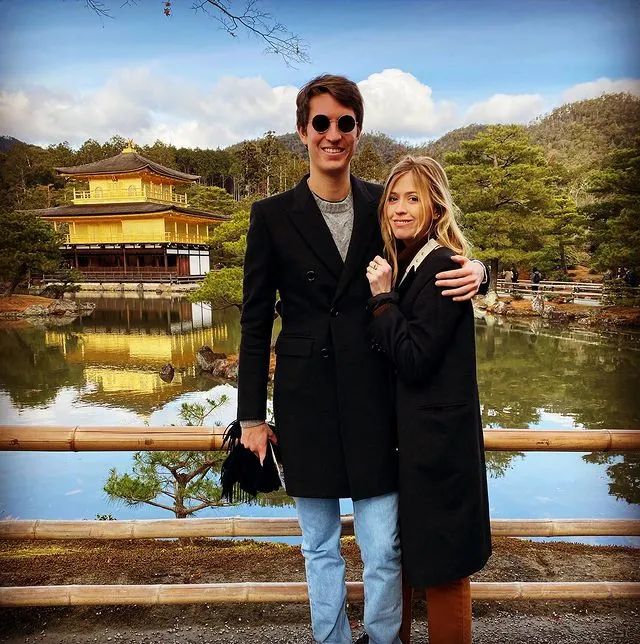 时尚情侣装品牌排行榜-知名品牌情侣装(图29) 知名品牌情侣装_十大情侣装品牌_时尚情侣装品牌排行榜