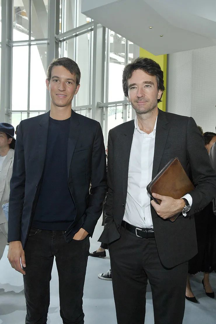 时尚情侣装品牌排行榜-知名品牌情侣装(图8) 时尚情侣装品牌排行榜_十大情侣装品牌_知名品牌情侣装