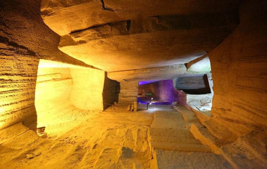 徽州渔梁坝_安徽渔梁坝旅游攻略_新安江渔梁坝