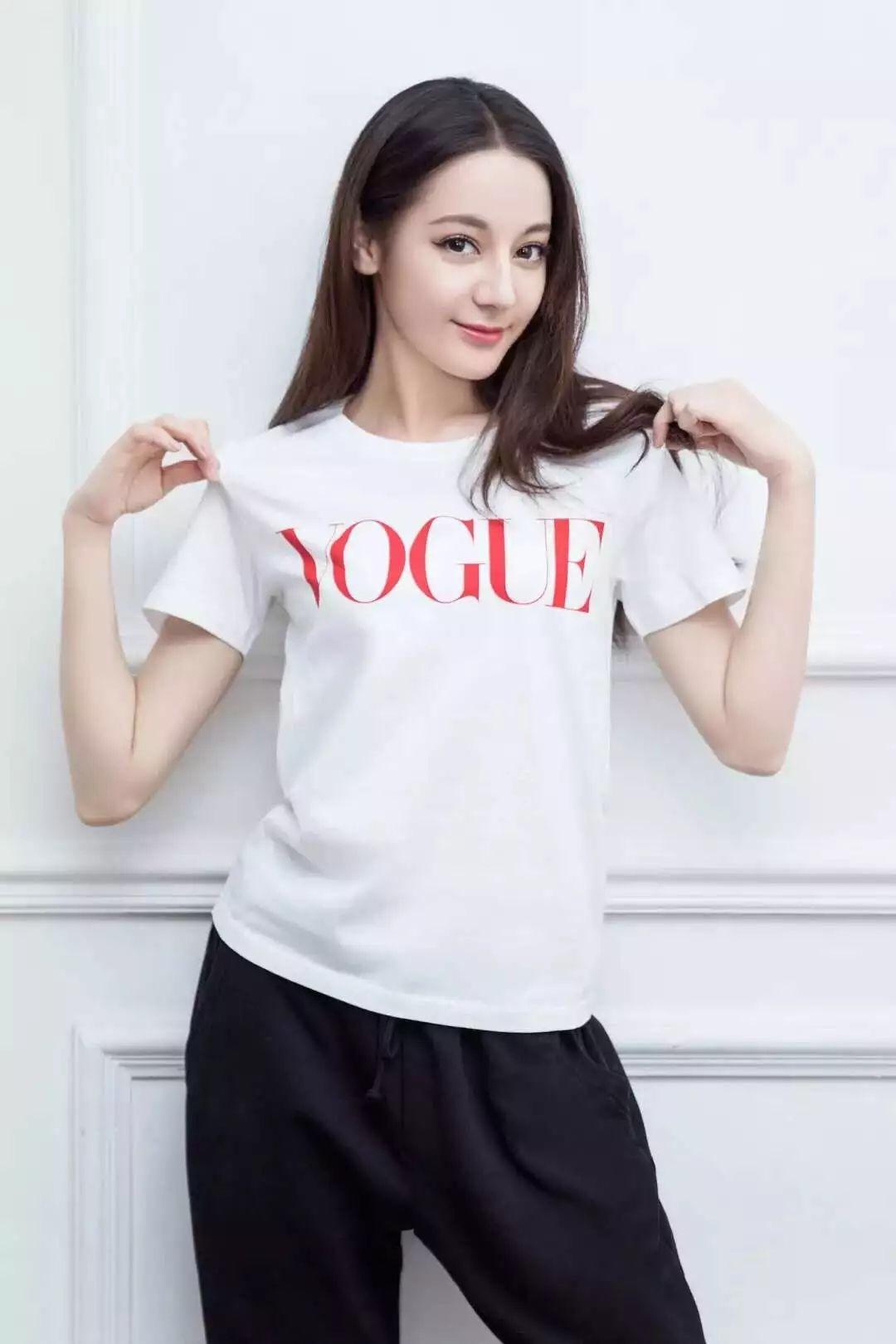 时尚休闲男装t恤代理_时尚男装t恤_时尚t恤