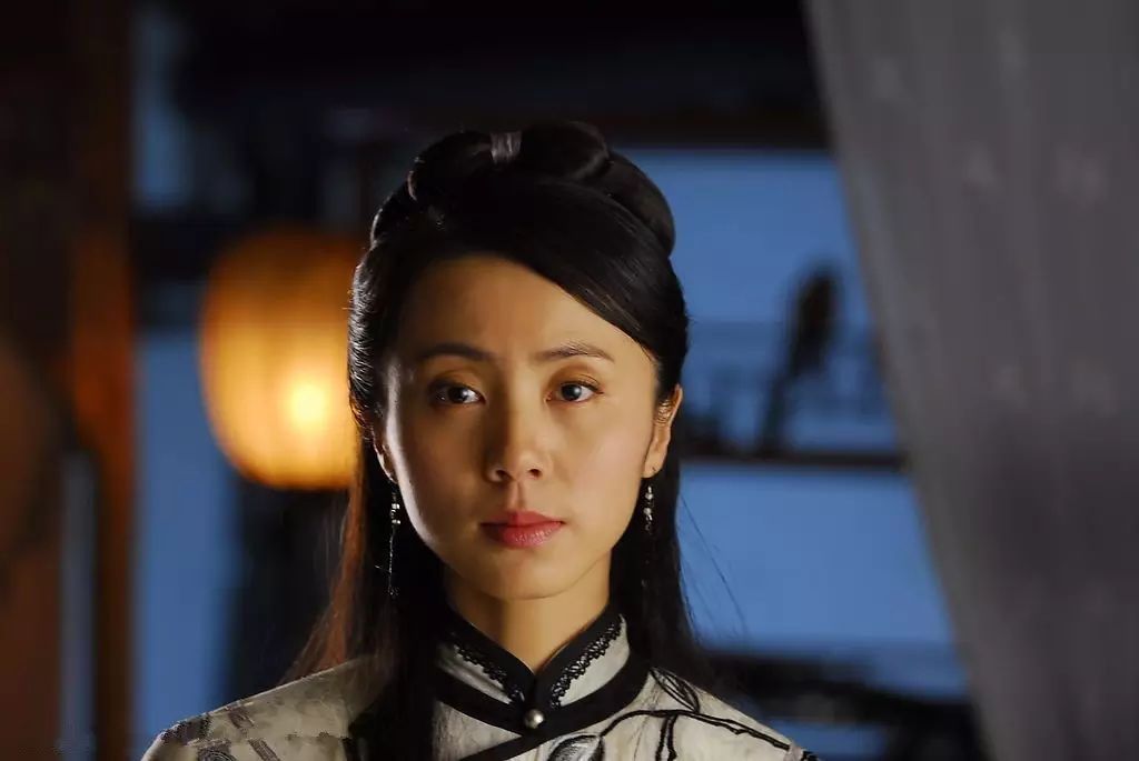 时尚烟云好看吗_时尚烟云演员表_时尚烟云表演员是谁