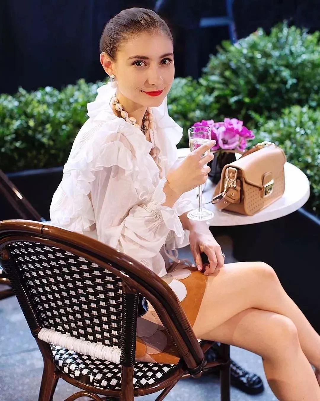 时尚美妆穿搭_时尚美学_美时尚