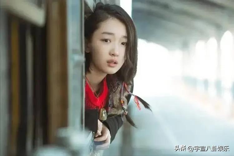 时尚潮流图片女半裸_时尚潮流图片头像女孩_潮流时尚照片