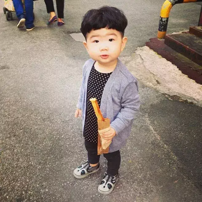 儿童时尚穿搭的杂志-穿搭杂志推荐