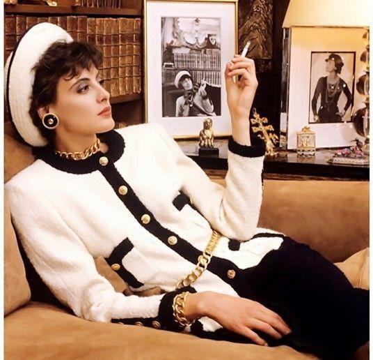 巴黎女人的时尚圣经-时尚恶魔的圣经九月刊(图8) 巴黎女人的时尚圣经_时尚恶魔的圣经九月刊_巴黎女人的时尚圣经txt