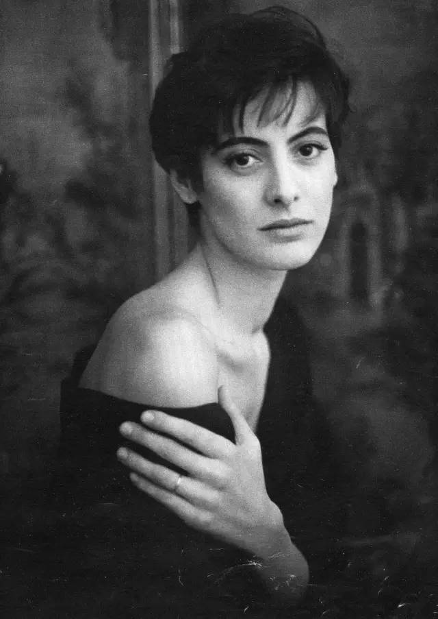 时尚圣经在线阅读_巴黎女人生活圣经_巴黎女人的时尚圣经