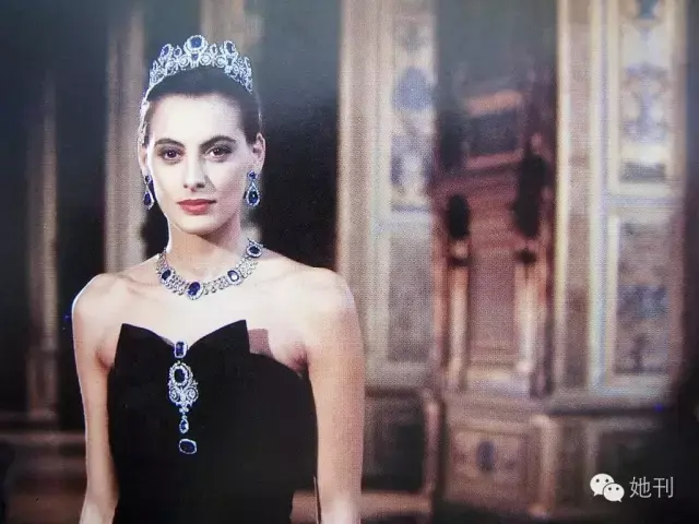 巴黎女人的时尚圣经-巴黎女人圣经pdf