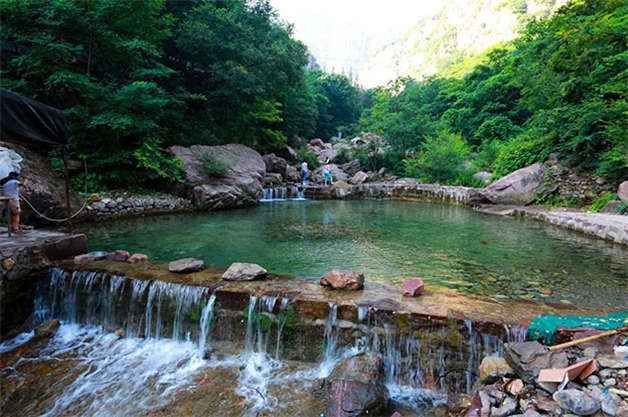 北京密云黑龙潭公园旅游攻略_北京龙潭公园在哪_密云龙潭湖
