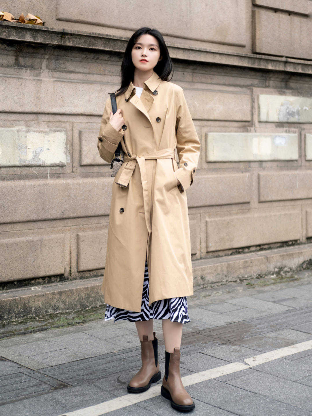 马丁靴时尚吗_时尚马丁靴_马丁靴时尚穿搭