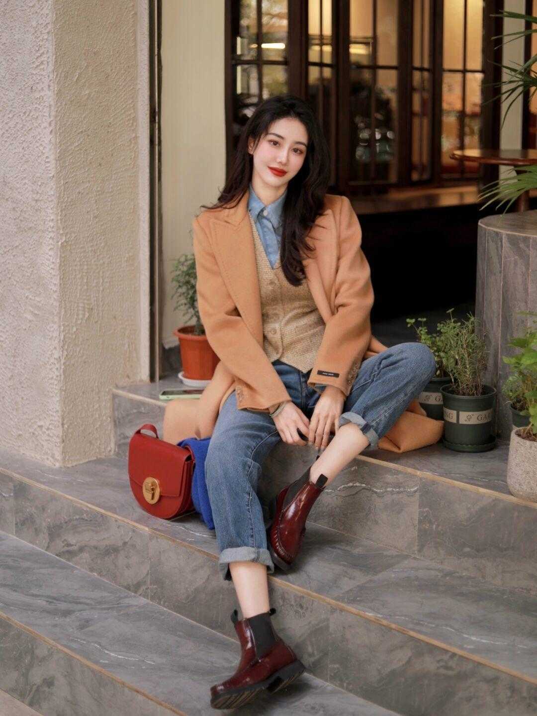 时尚马丁靴_马丁靴时尚吗_马丁靴时尚穿搭