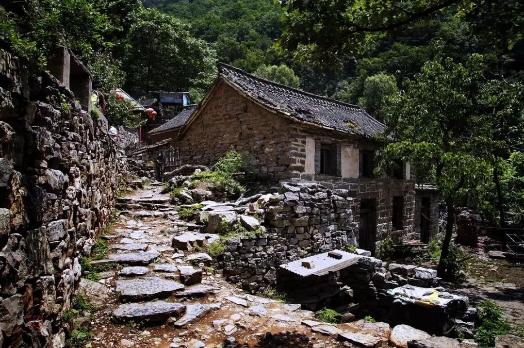 郑州到郭亮村旅游攻略_河南郭亮村自驾游攻略_郭亮村离郑州多远