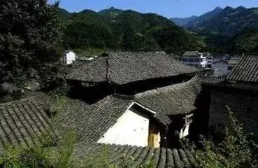 旅游景点青木川_青木川旅游攻略_青木川2日游