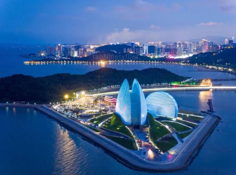 澳门攻略深圳旅游香港免签吗_深圳去澳门旅游_深圳香港澳门旅游攻略