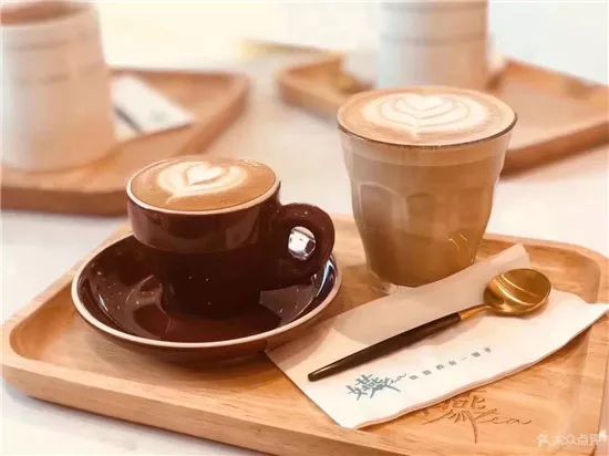 九鼎轩时尚火锅-九鼎轩火锅吃一顿多少钱(图7) 九鼎轩火锅菜单_九鼎轩时尚火锅_九鼎轩火锅吃一顿多少钱