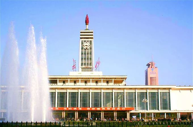 长沙衡山门票多少钱_湖南衡山长沙旅游攻略_长沙出发衡山一日游散团