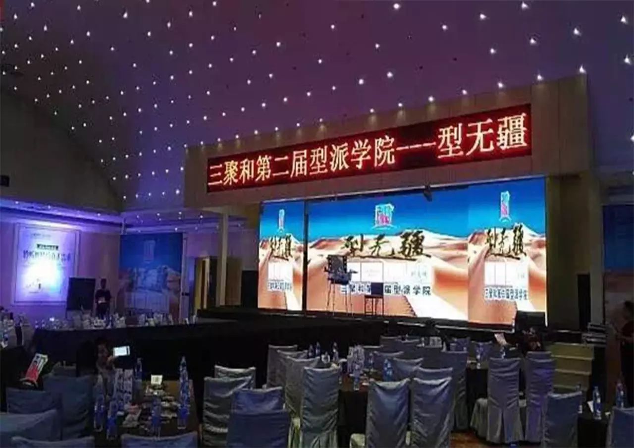 成都时尚彩妆培训-成都美妆培训学校排名(图3) 成都时尚彩妆培训_成都美妆培训学校排名_成都彩妆造型