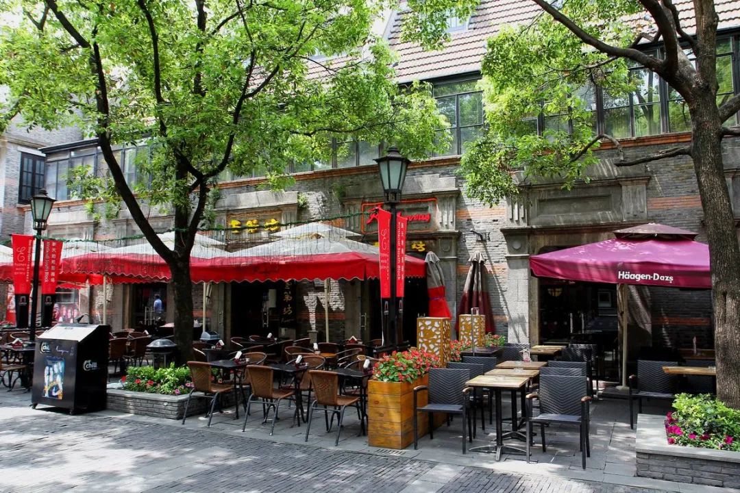 上海新天地时尚购物中心 官网-上海新天地时尚1购物中心(图2) 上海新天地时尚1购物中心_上海新天地时装秀_上海新天地时尚购物中心 官网