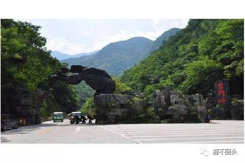 神农架木鱼镇旅游攻略_神农架木鱼镇避暑_神农架木鱼镇特色菜