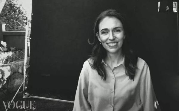 时尚女编辑_时尚女编辑免费观看_时尚女编辑电视剧