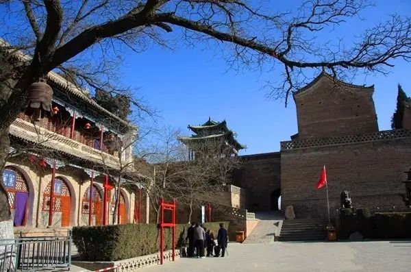 陕西少华山旅游攻略-陕西华山景点(图32) 陕西华山景点_陕西少华山旅游攻略_陕西省华山旅游景点