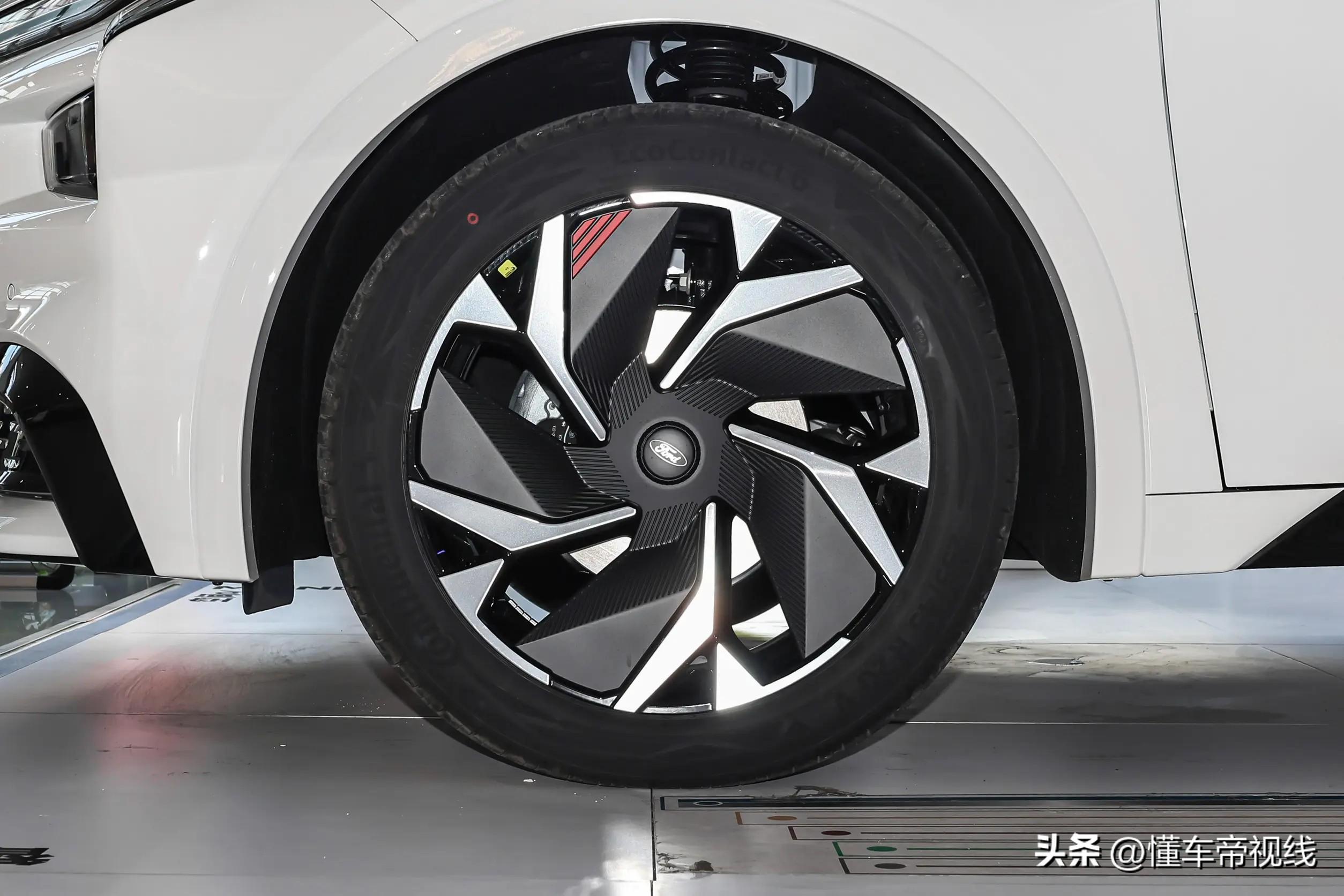 2024蒙迪欧2.0t时尚版-时尚版蒙迪欧(图37) 蒙迪欧2020时尚版配置_2024蒙迪欧2.0t时尚版_时尚版蒙迪欧