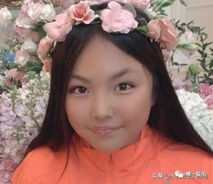 芭比公主时尚达人-芭比公主之时尚达人(图5) 芭比公主时尚专家_芭比公主时尚达人_芭比公主之时尚达人