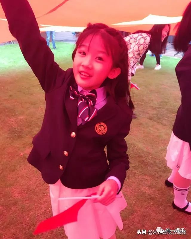 芭比公主时尚达人-芭比公主之时尚达人(图6) 芭比公主时尚专家_芭比公主之时尚达人_芭比公主时尚达人