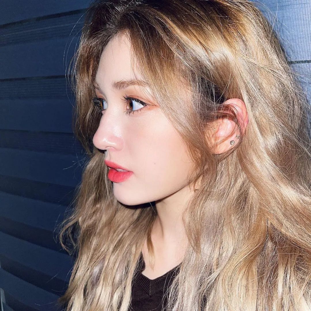 芭比公主时尚达人-芭比公主时尚专家(图15) 达人公主芭比时尚是谁_芭比公主时尚专家_芭比公主时尚达人