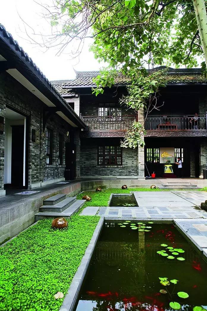 时尚餐厅-餐厅时尚装修(图17) 餐厅时尚装修_时尚餐厅_餐厅时尚名字大全