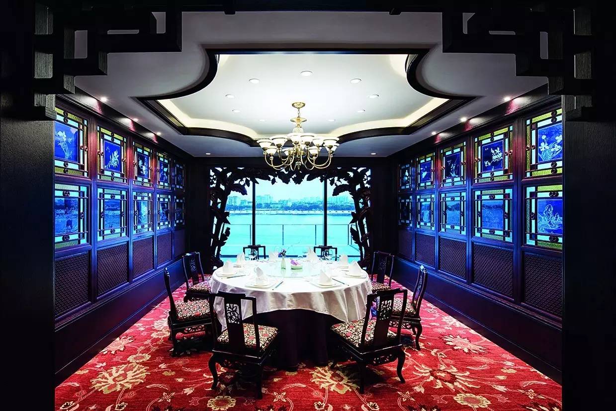 时尚餐厅-餐厅时尚装修(图23) 餐厅时尚装修_时尚餐厅_餐厅时尚名字大全