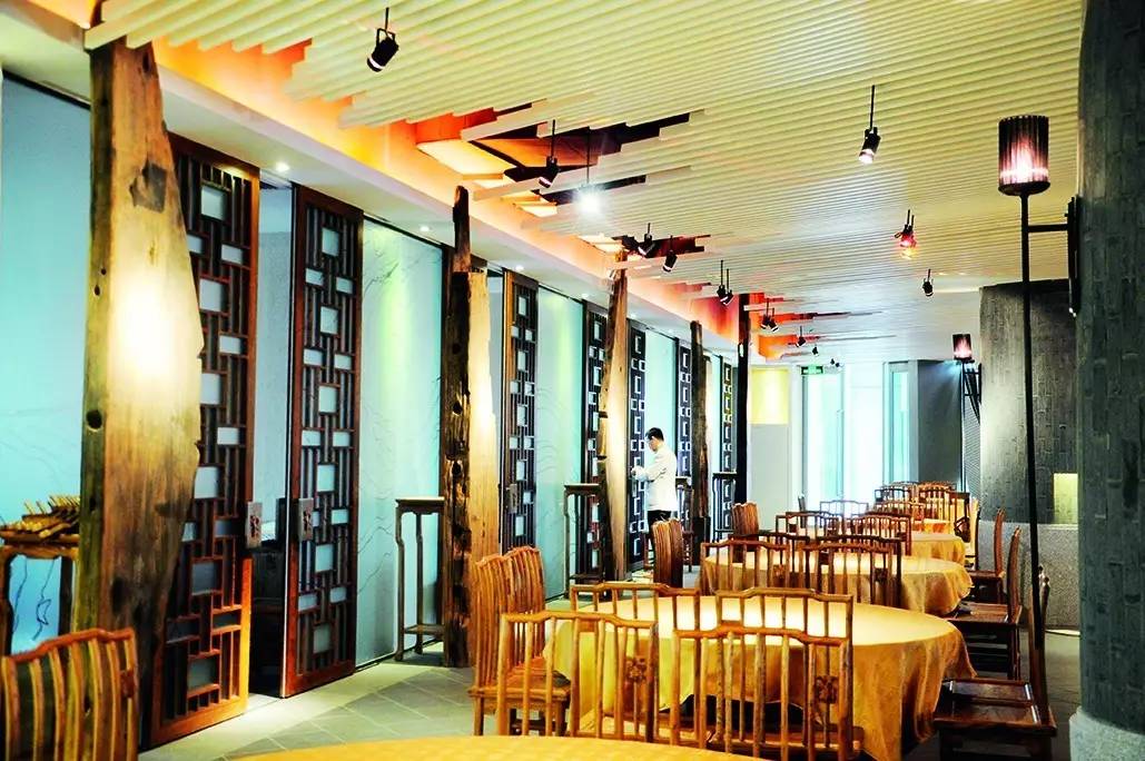 时尚餐厅-餐厅时尚装修(图29) 餐厅时尚装修_餐厅时尚名字大全_时尚餐厅