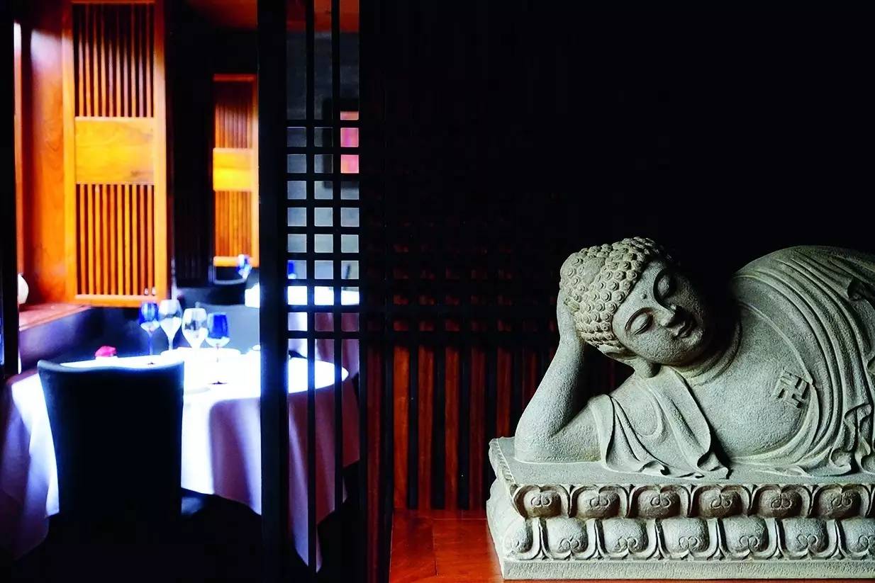 时尚餐厅-餐厅时尚装修(图4) 餐厅时尚名字大全_时尚餐厅_餐厅时尚装修