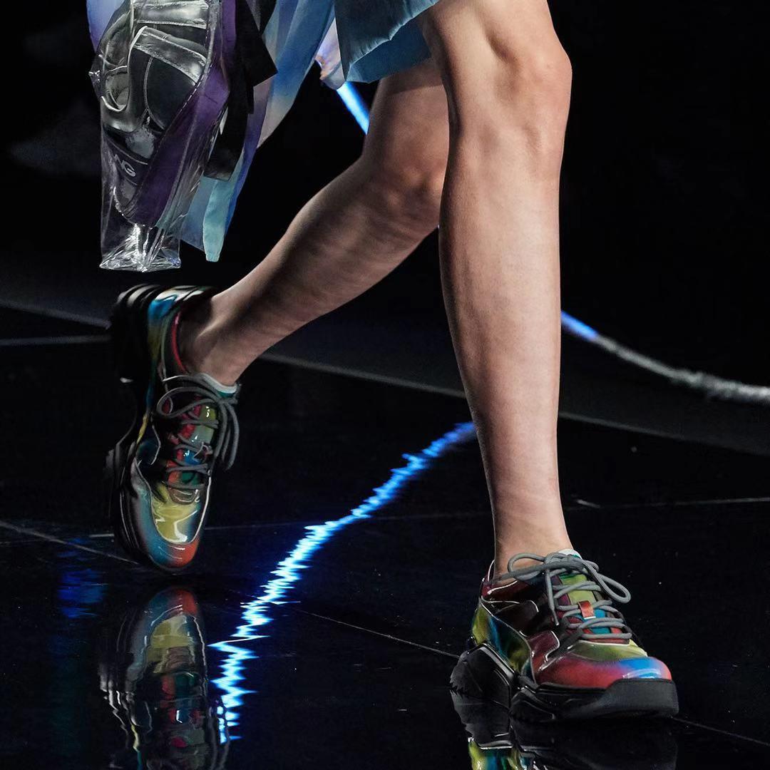 时尚潮流皮鞋-潮流皮鞋有哪些牌子(图11) 潮流皮鞋有哪些牌子_时尚潮流皮鞋_皮鞋流行款式