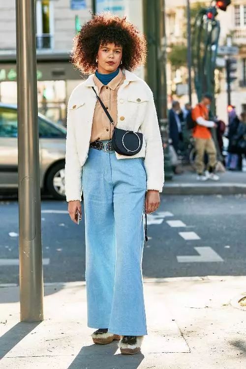 时尚胖女孩-2020胖女孩时尚发型(图40) 胖女人时尚_时尚胖女孩_2020胖女孩时尚发型