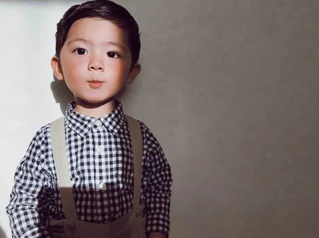 时尚纸娃娃-娃娃纸样(图109) 娃娃纸样_娃娃纸娃娃_时尚纸娃娃