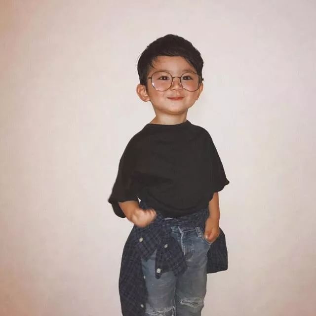 时尚纸娃娃-娃娃纸样(图110) 娃娃纸样_时尚纸娃娃_娃娃纸娃娃