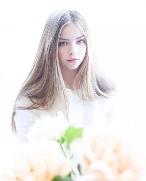 时尚纸娃娃-娃娃纸样(图145) 娃娃纸娃娃_时尚纸娃娃_娃娃纸样