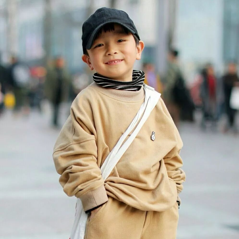 时尚纸娃娃-娃娃纸样(图22) 娃娃纸娃娃_时尚纸娃娃_娃娃纸样