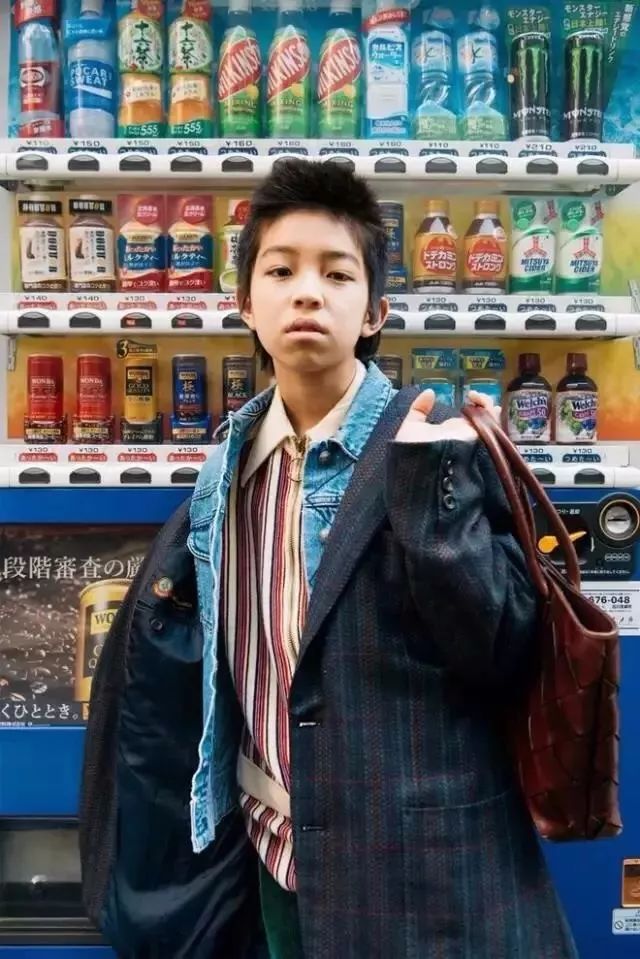 时尚纸娃娃-娃娃纸样(图25) 娃娃纸样_时尚纸娃娃_娃娃纸娃娃