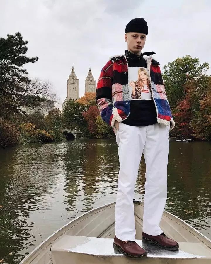 时尚纸娃娃-娃娃纸样(图30) 娃娃纸样_娃娃纸娃娃_时尚纸娃娃