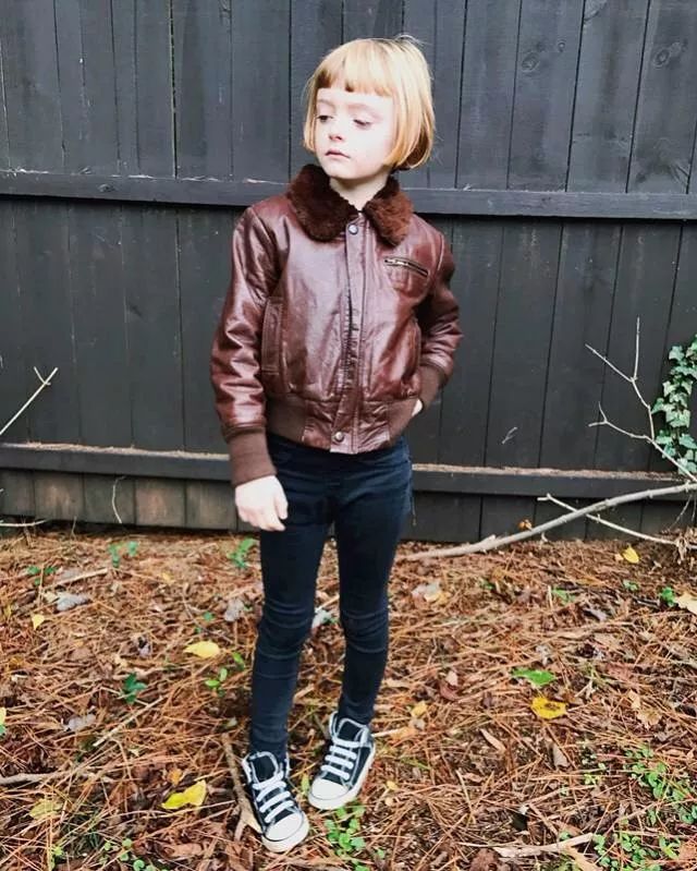 时尚纸娃娃-娃娃纸样(图43) 娃娃纸样_娃娃纸娃娃_时尚纸娃娃