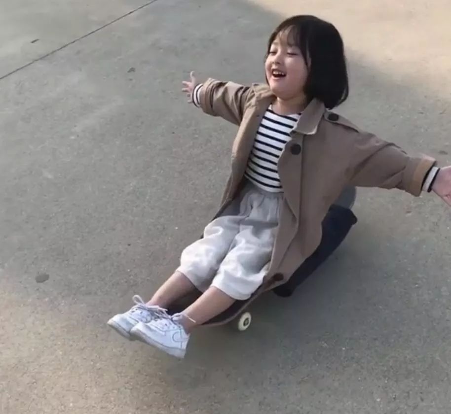 时尚纸娃娃-娃娃纸样(图55) 娃娃纸娃娃_娃娃纸样_时尚纸娃娃