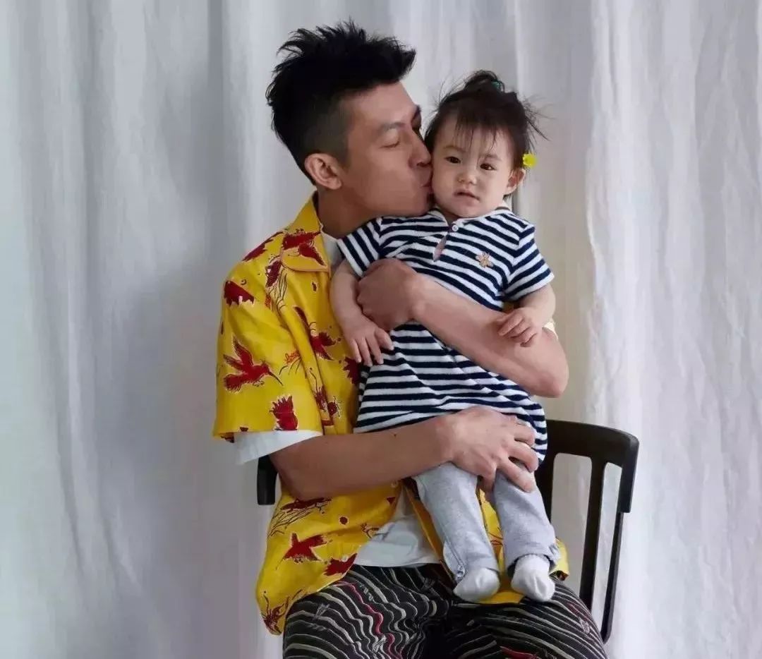 时尚纸娃娃-娃娃纸样(图6) 时尚纸娃娃_娃娃纸样_娃娃纸娃娃