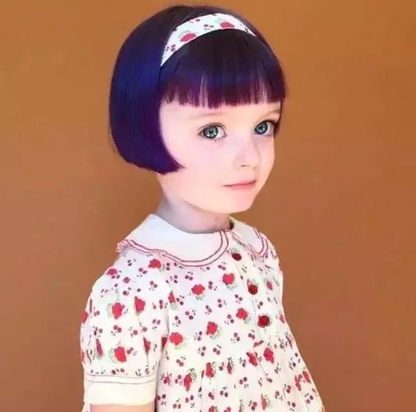 时尚纸娃娃-娃娃纸样(图64) 娃娃纸娃娃_娃娃纸样_时尚纸娃娃