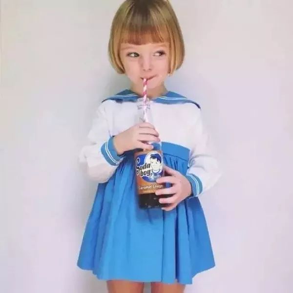 时尚纸娃娃-娃娃纸样(图67) 娃娃纸样_时尚纸娃娃_娃娃纸娃娃