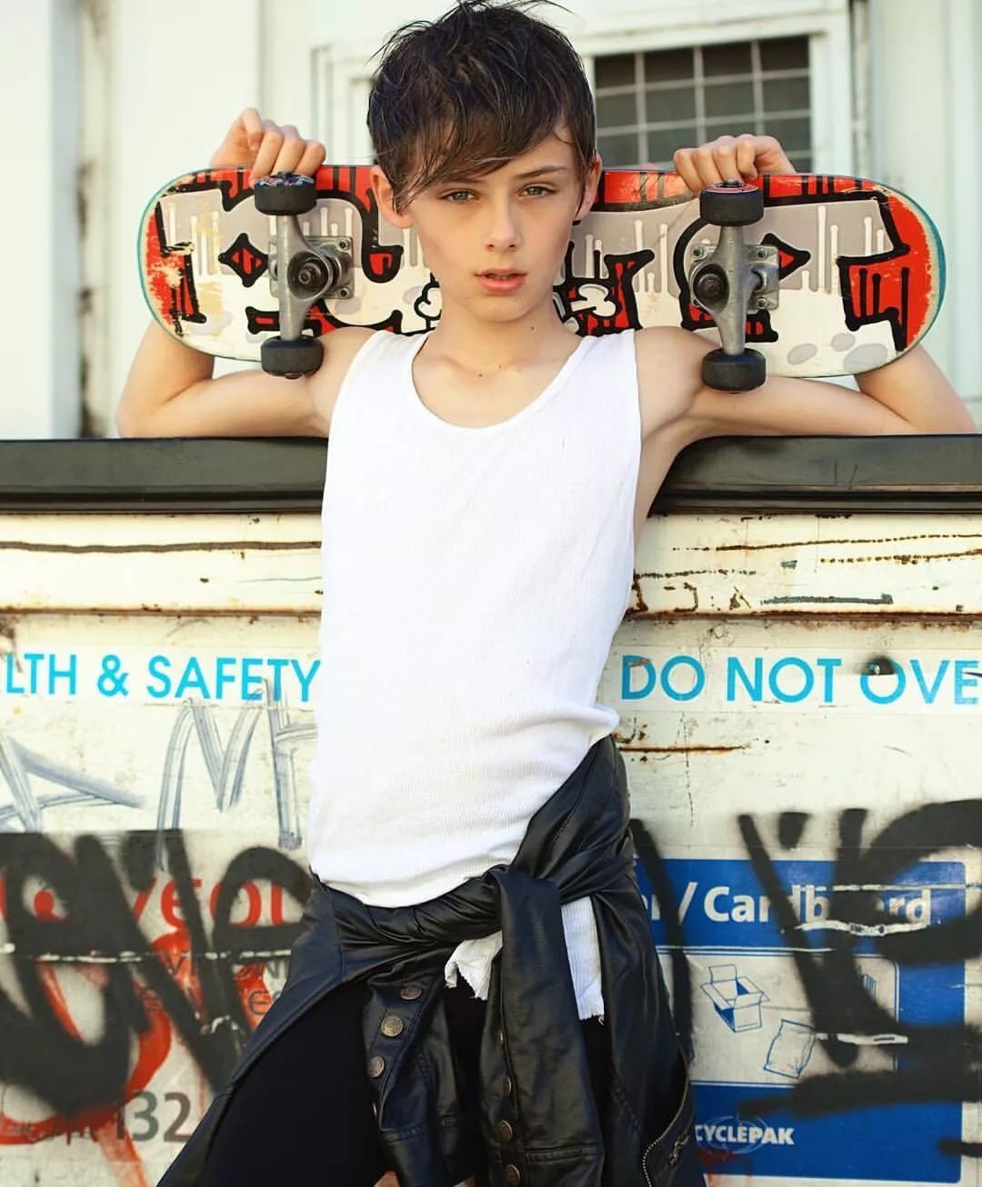 时尚纸娃娃-娃娃纸样(图90) 时尚纸娃娃_娃娃纸样_娃娃纸娃娃