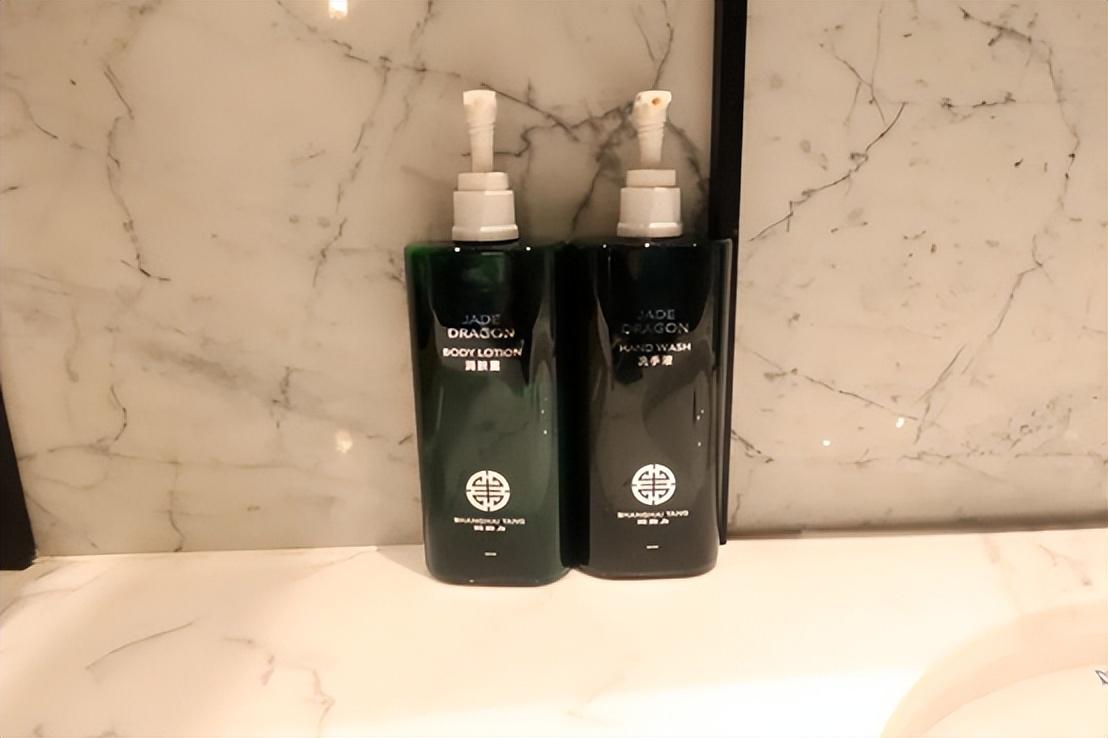 6月香格里拉旅游攻略-1月香格里拉(图44) 6月香格里拉旅游攻略_1月香格里拉_一月香格里拉旅游