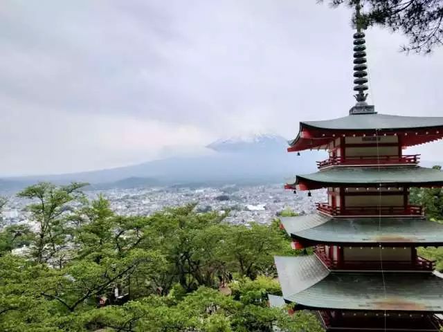 日本富士山旅游攻略_日本富士山旅游线路_日本富士山旅游攻略视频