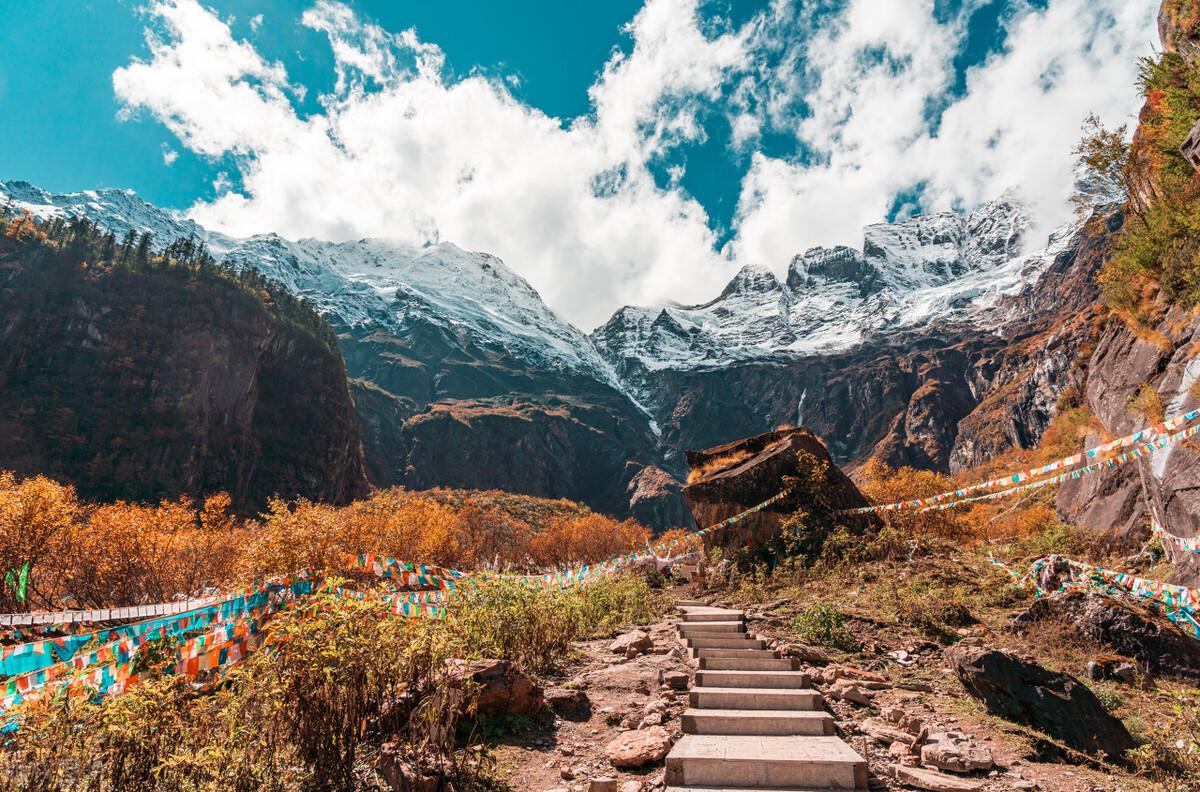 香格里拉5月旅游攻略_1月香格里拉_6月香格里拉旅游攻略